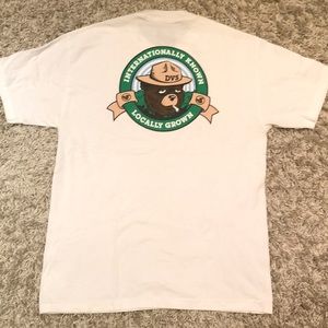 DVS Large Mens T - used but in great shape. Legendary! Small mark on collar